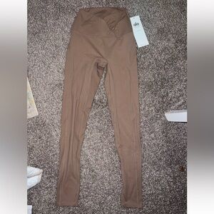 ALO Yoga Leggings
